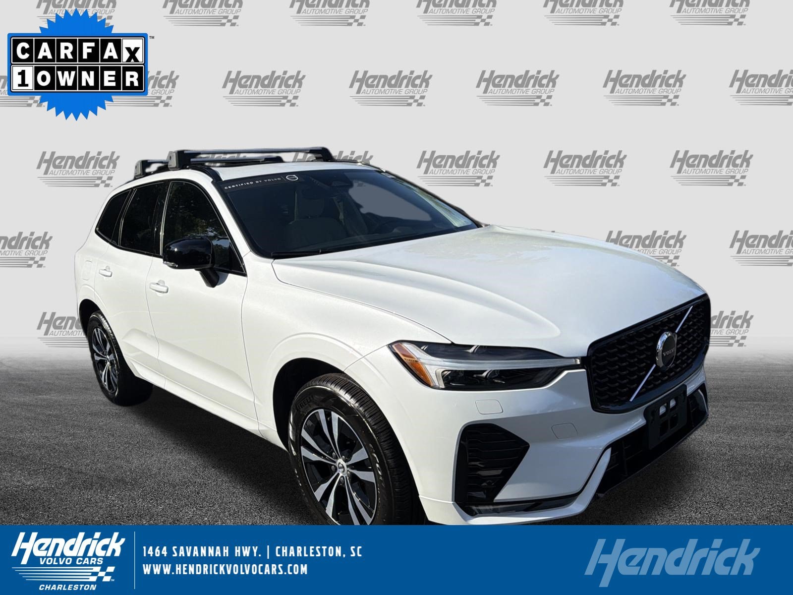 2024 Volvo XC60 B5 Core Dark Theme AWD's photo