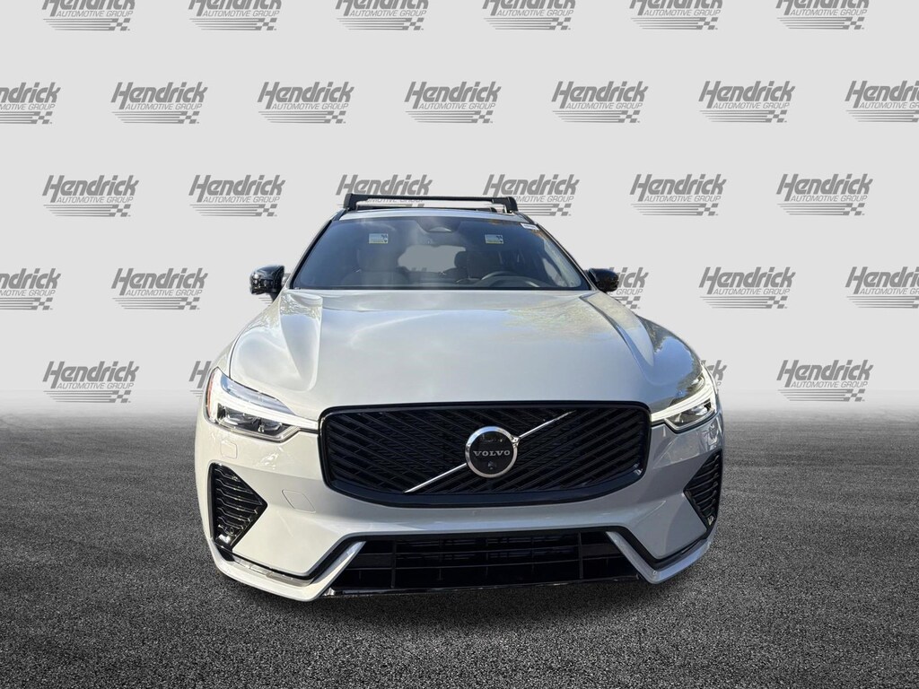 New 2026 Volvo XC60 B5 Plus SUV