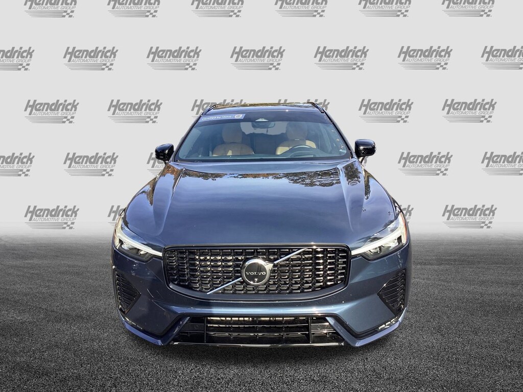 Certified 2023 Volvo XC60 Ultimate Dark Theme SUV