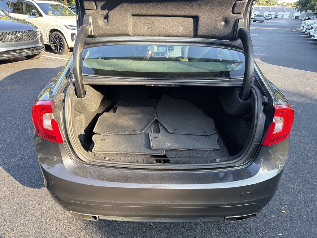 Used 2015 Volvo S60 T5 Platinum Sedan