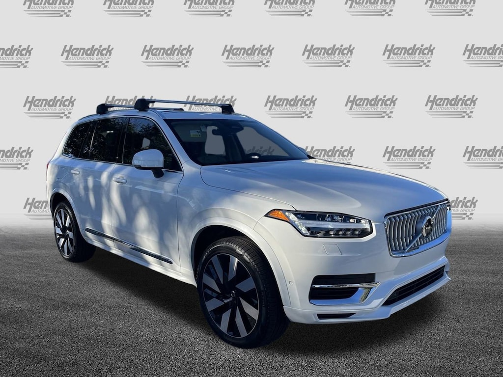Certified 2025 Volvo XC90 Plug-In Hybrid Plus SUV