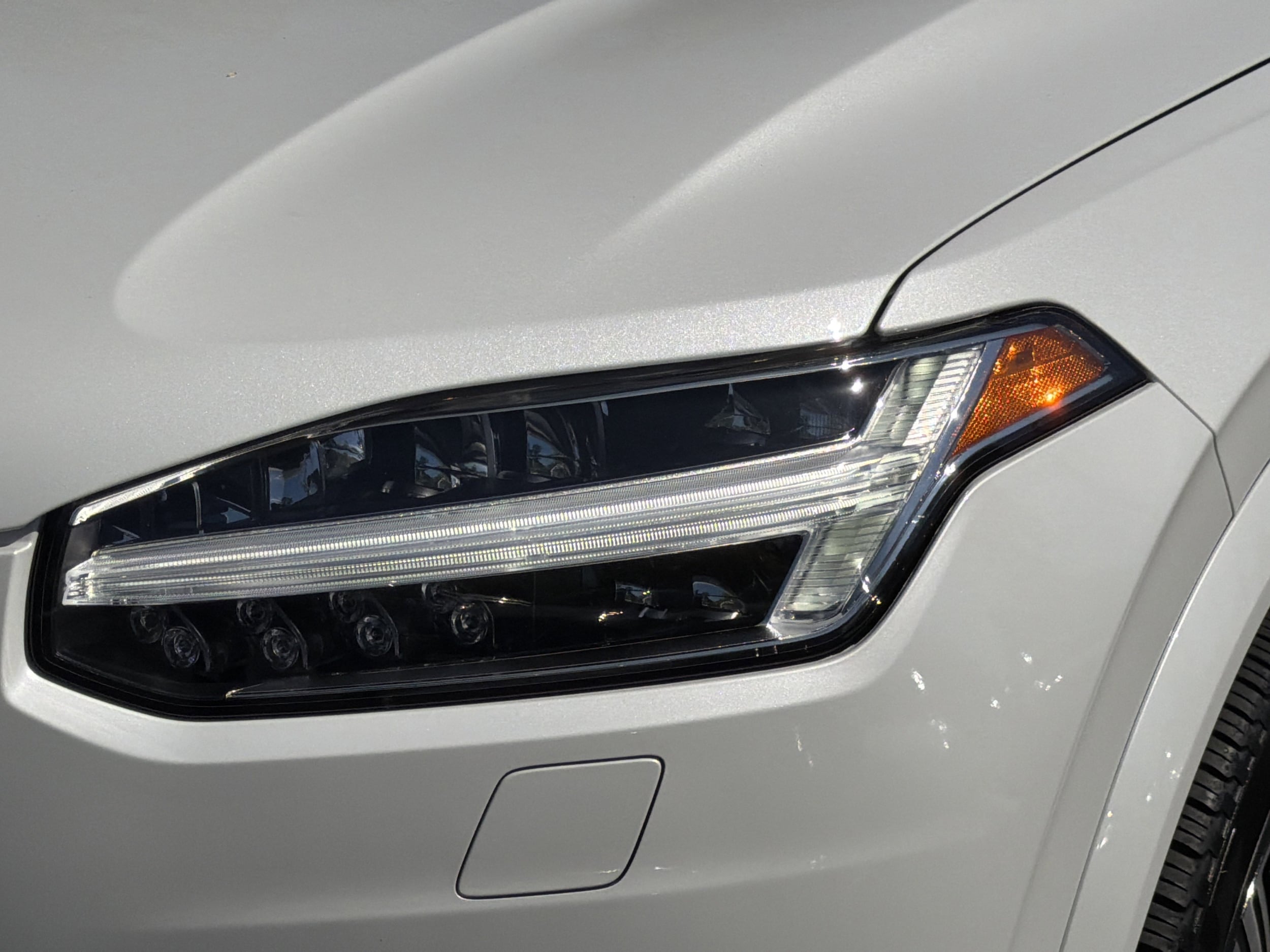 2023 Volvo XC90 Ultimate photo 5