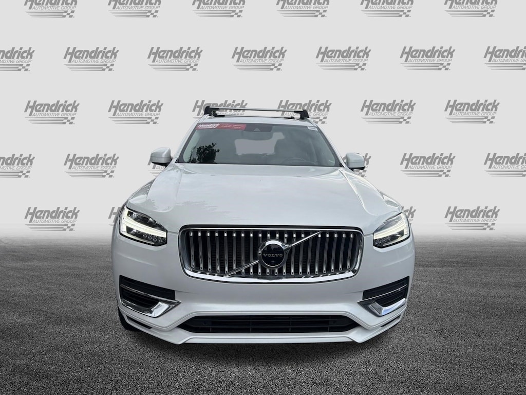 Used 2022 Volvo XC90 Recharge Plug-In Hybrid Inscription Expression SUV
