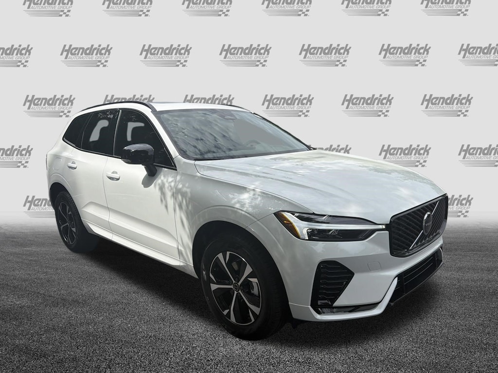 New 2026 Volvo XC60 B5 Core SUV