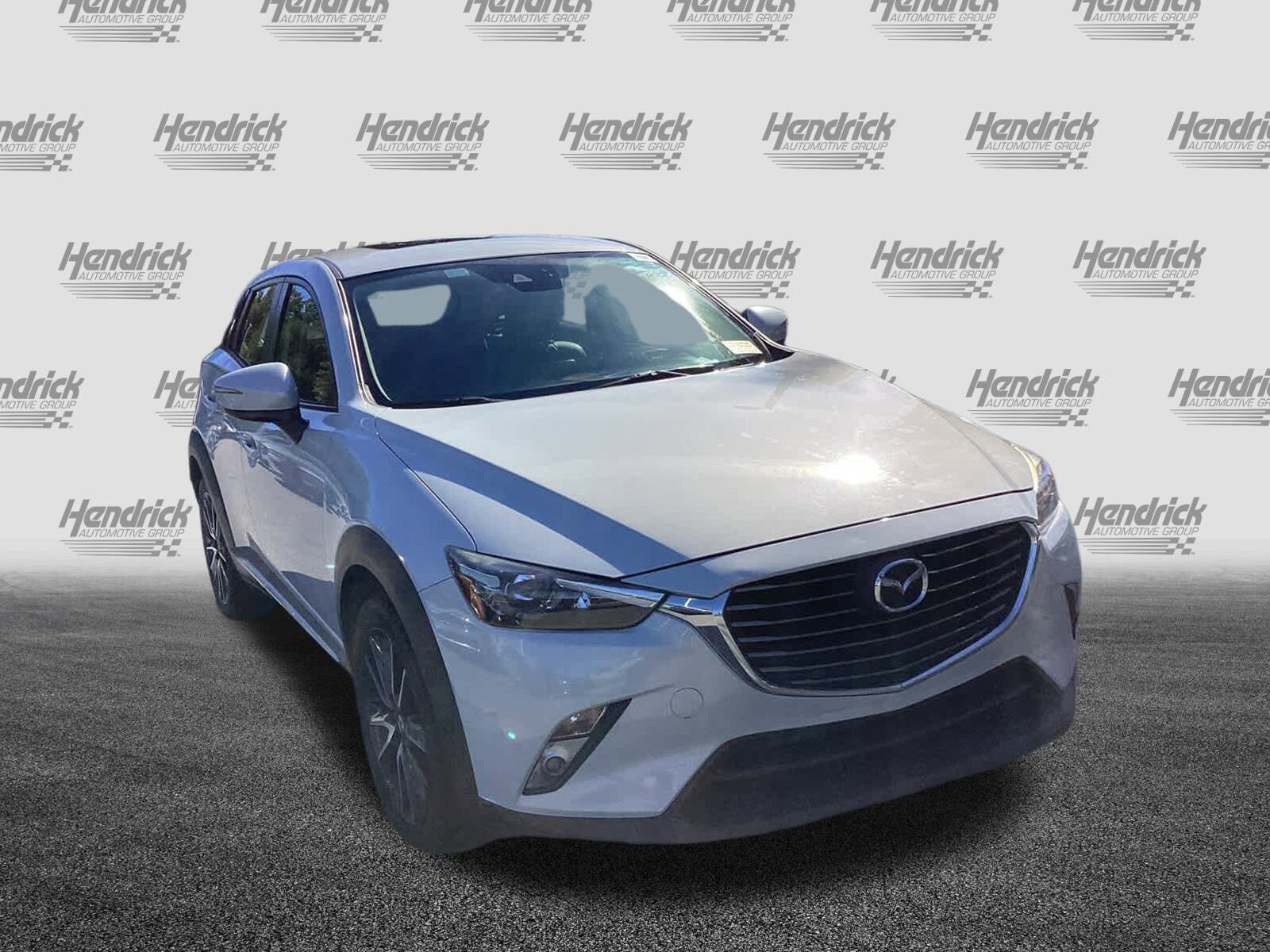 2018 Mazda CX-3 Grand Touring photo 2