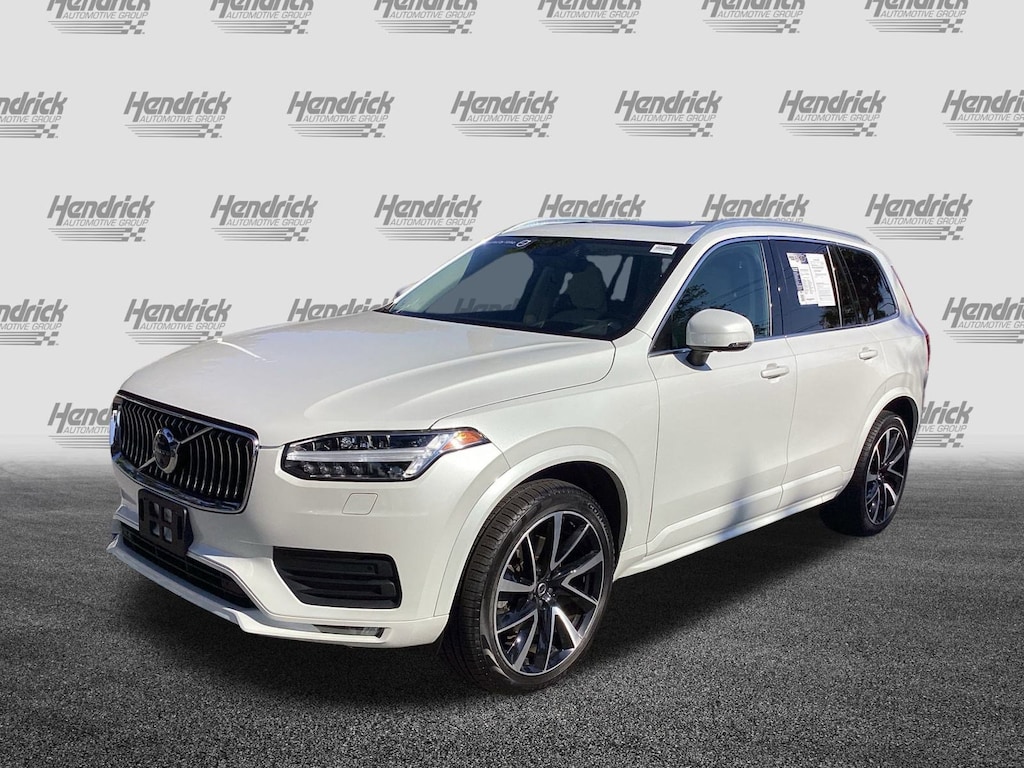 Certified 2022 Volvo XC90 Momentum SUV