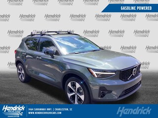 2026 Volvo XC40 B5 Plus AWD SUV
