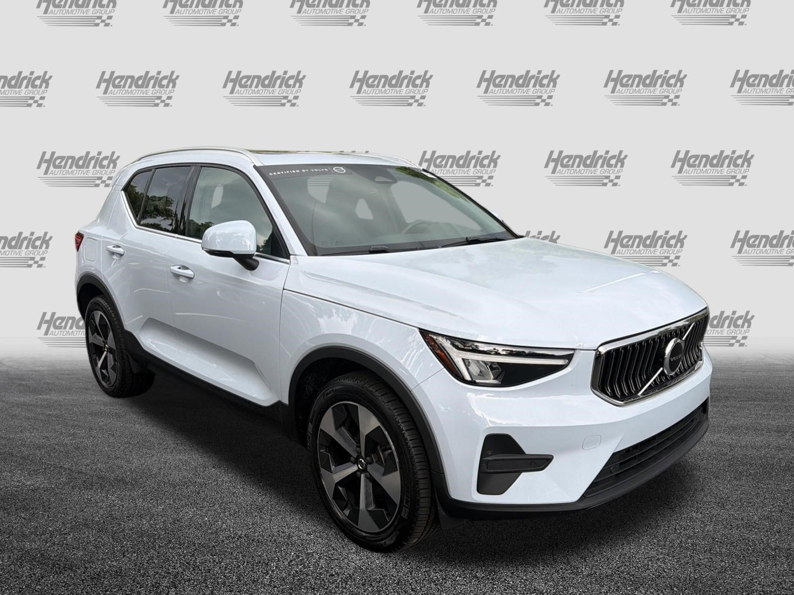Volvo XC40 Core Bright Theme