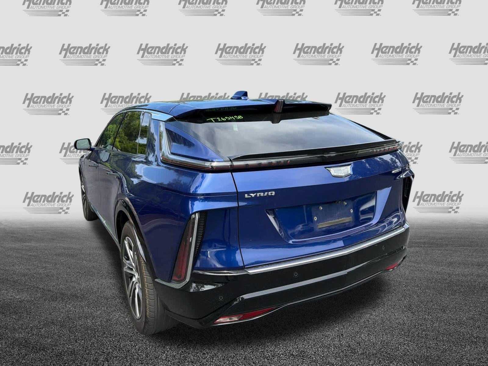 2024 CADILLAC Lyriq Luxury photo 3