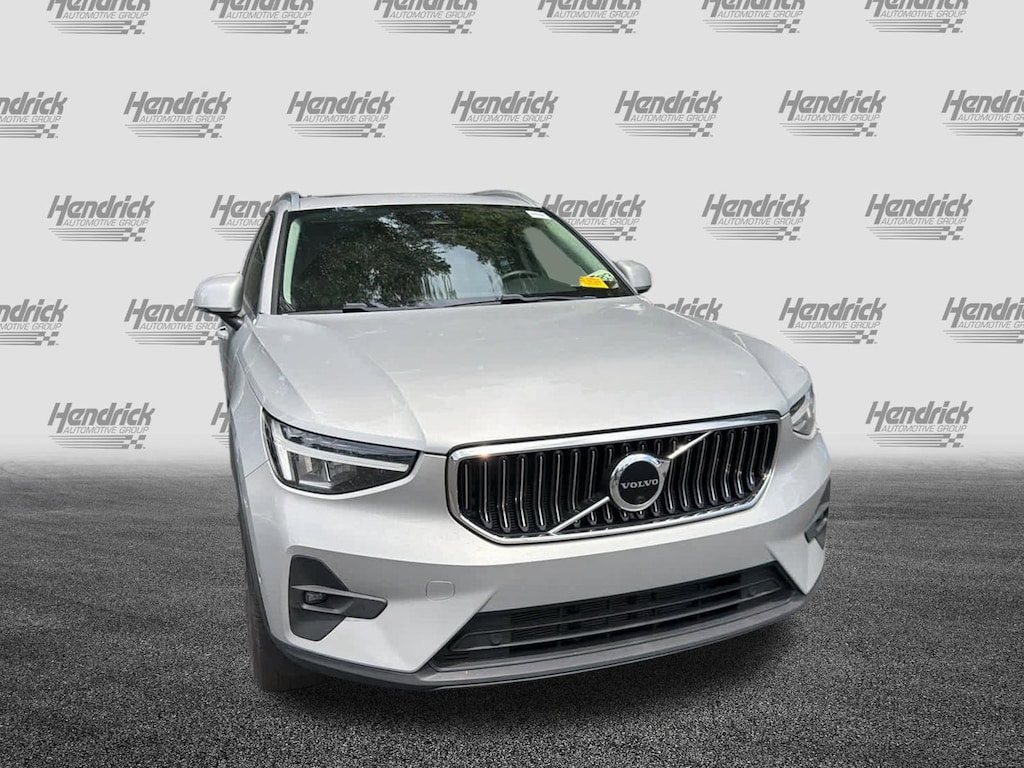 Used 2023 Volvo XC40 Plus Bright Theme SUV