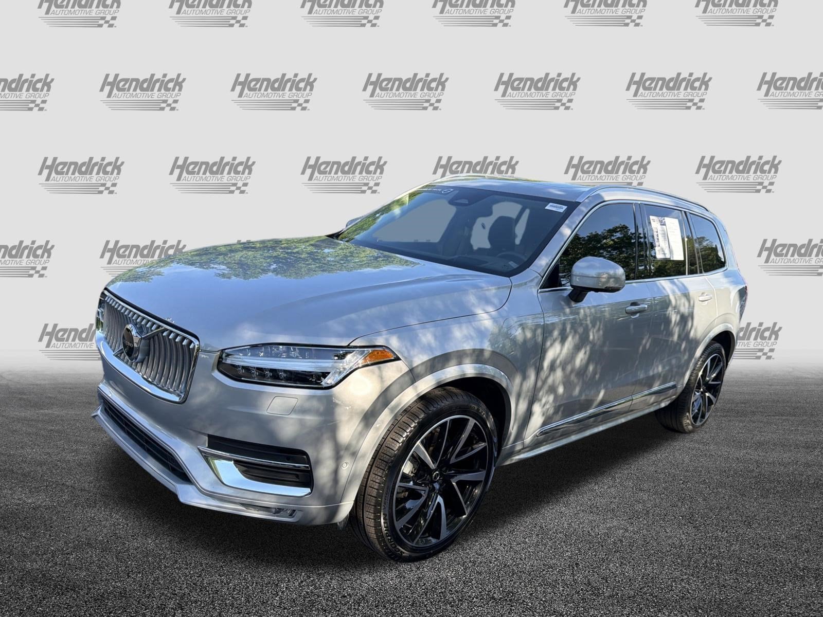 2023 Volvo XC90 Plus photo 4