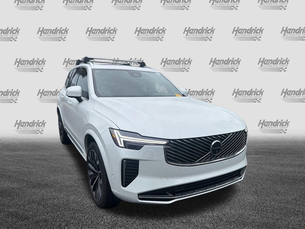 Used 2025 Volvo XC90 Plus SUV