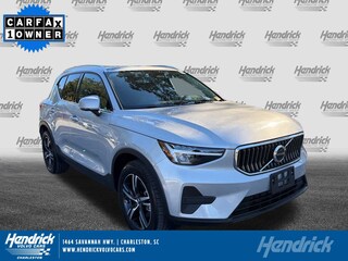 2025 Volvo XC40