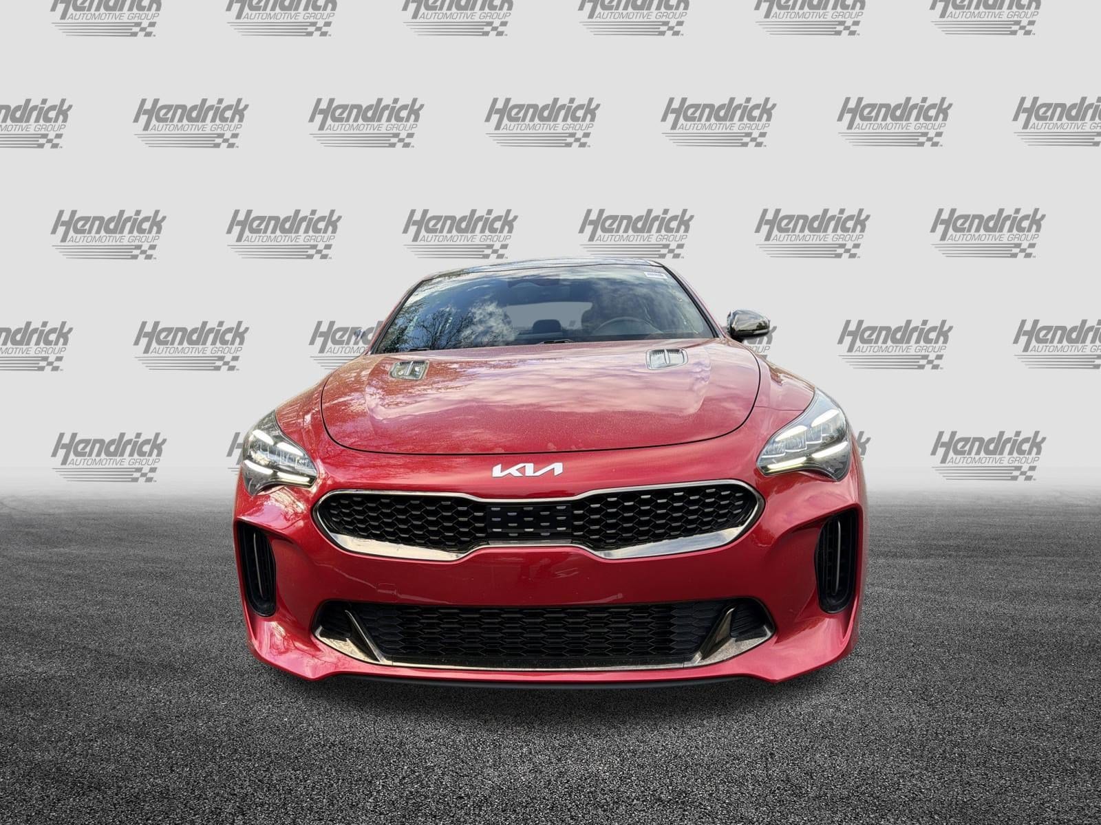 2022 Kia Stinger GT1 photo 2