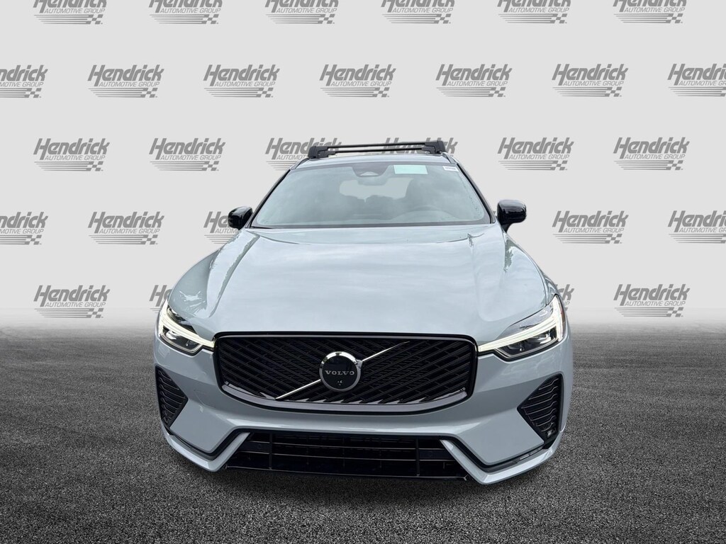 New 2026 Volvo XC60 B5 Plus SUV