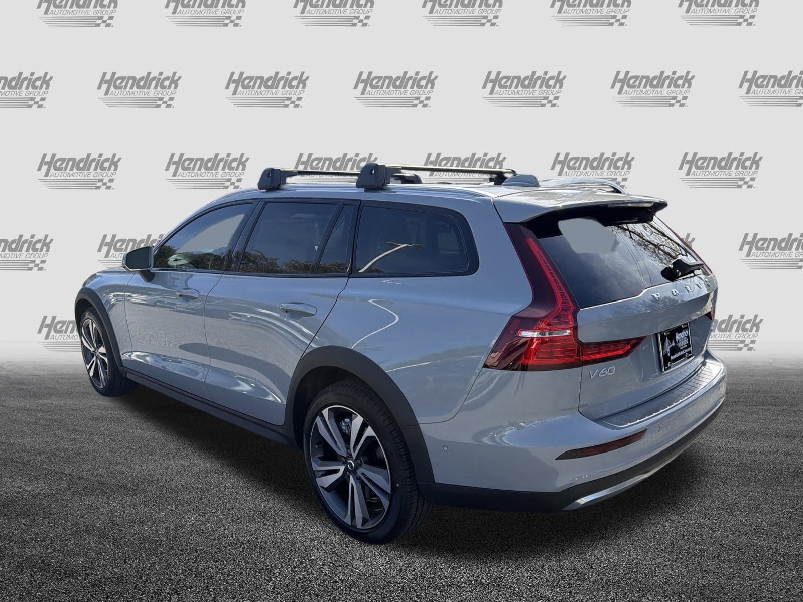 Volvo V60 Cross Country B5 Plus