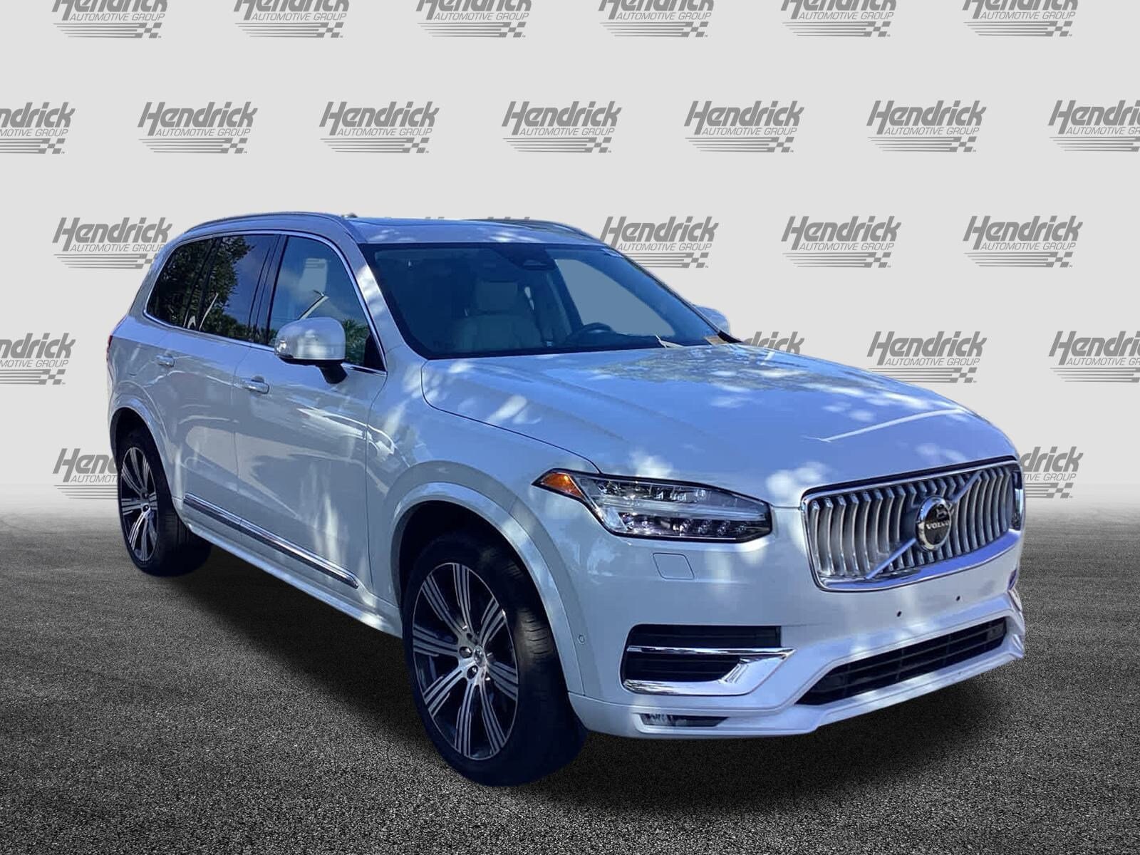 2023 Volvo XC90 Ultimate photo 3