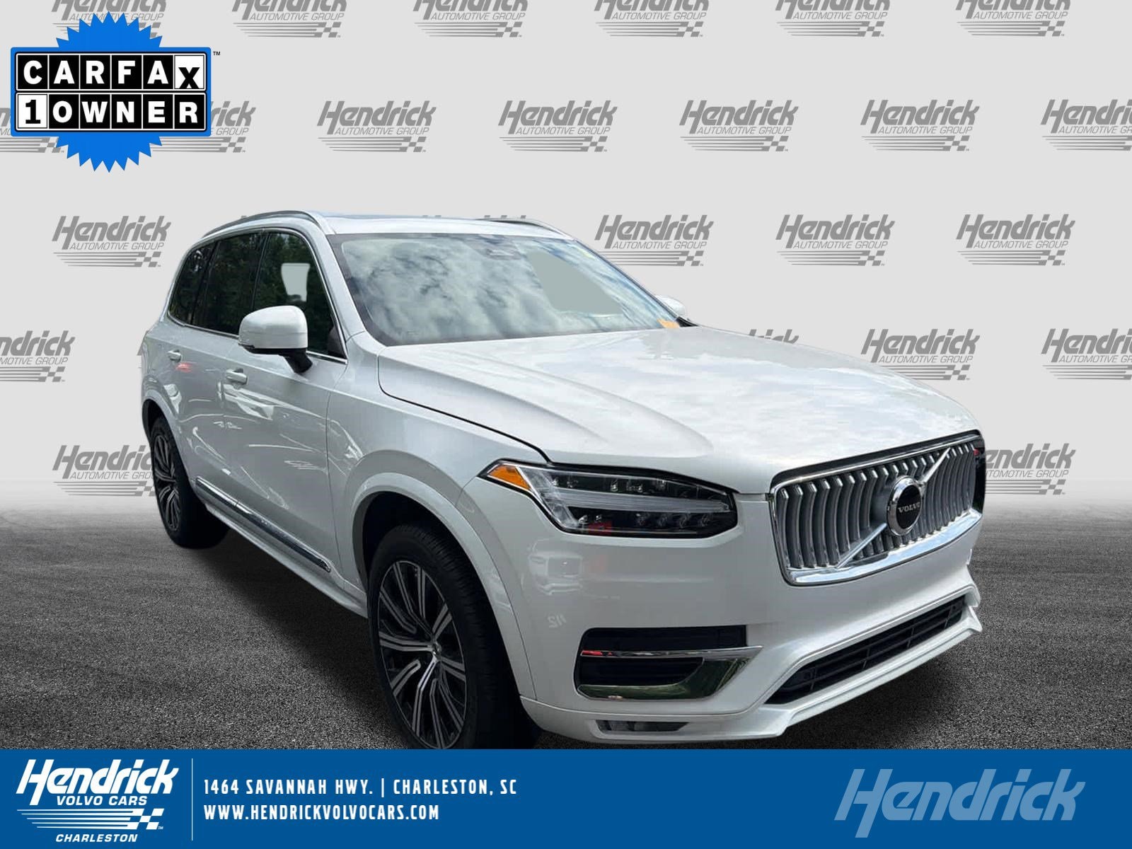 2025 Volvo XC90 B5 Core Bright 4WD's photo