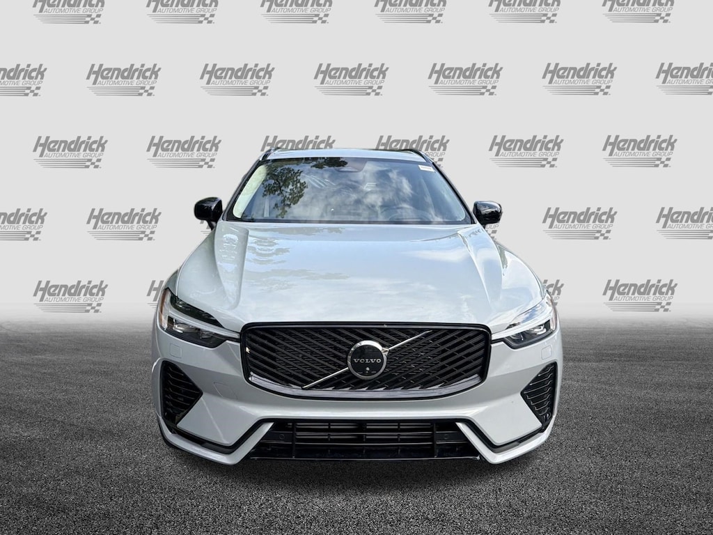 New 2026 Volvo XC60 plug-in hybrid T8 Ultra SUV