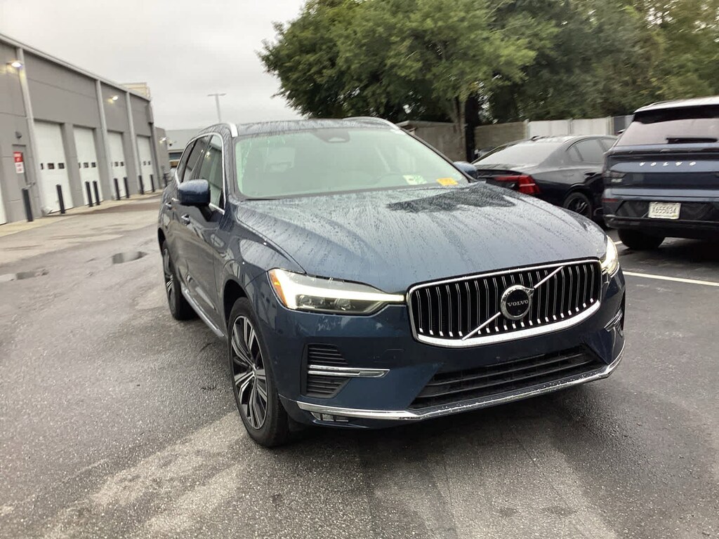 Certified 2023 Volvo XC60 Plus Bright Theme SUV