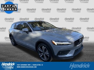 2025 Volvo V60 Cross Country