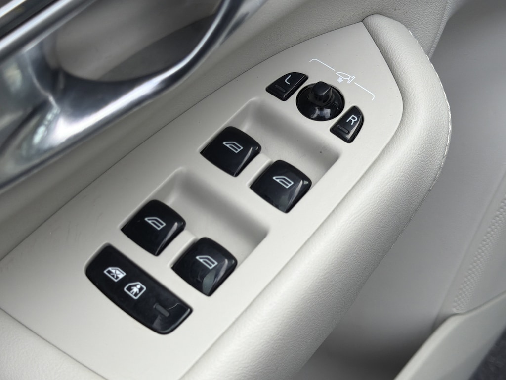 Certified 2023 Volvo XC90 Core SUV