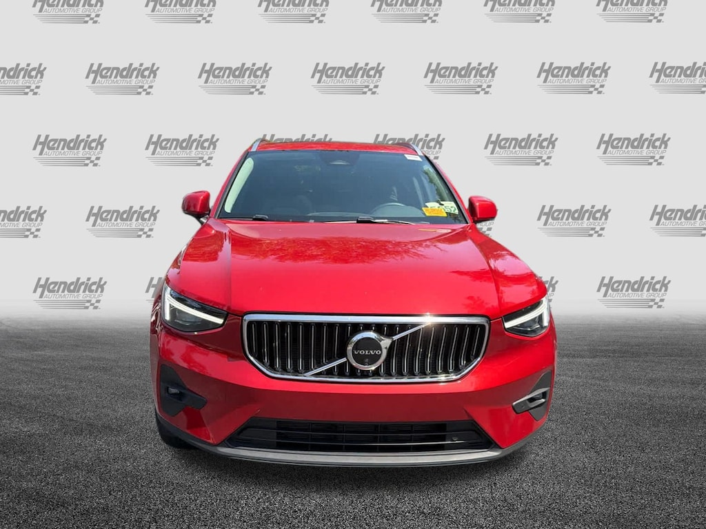 Used 2024 Volvo XC40 Ultimate Bright Theme SUV