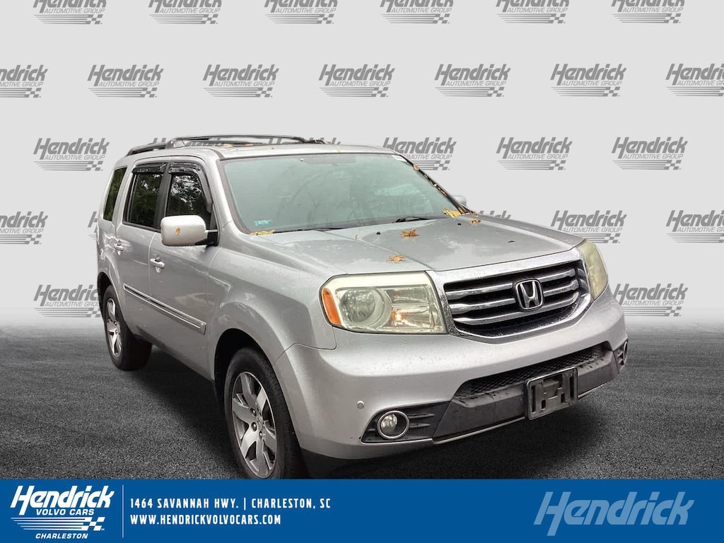 Used 2013 Honda Pilot Touring w/RES & Navi SUV