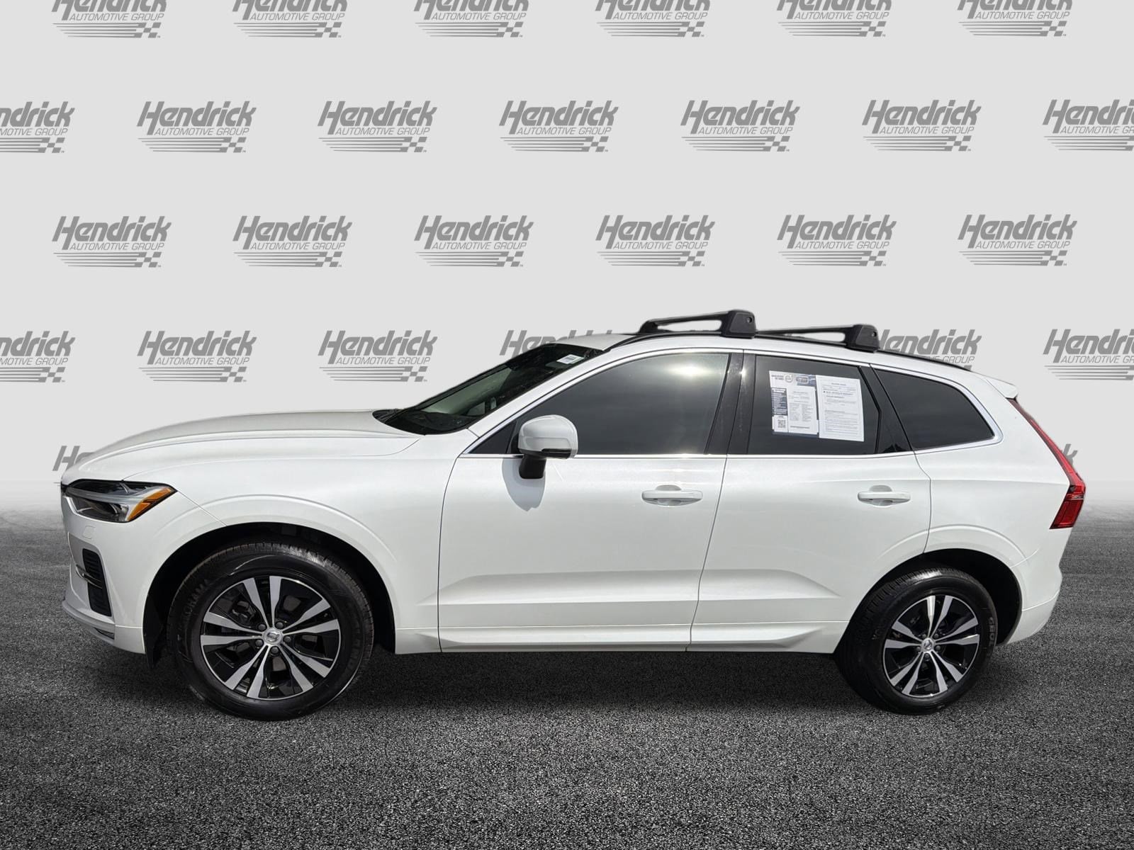 2023 Volvo XC60 Core photo 6