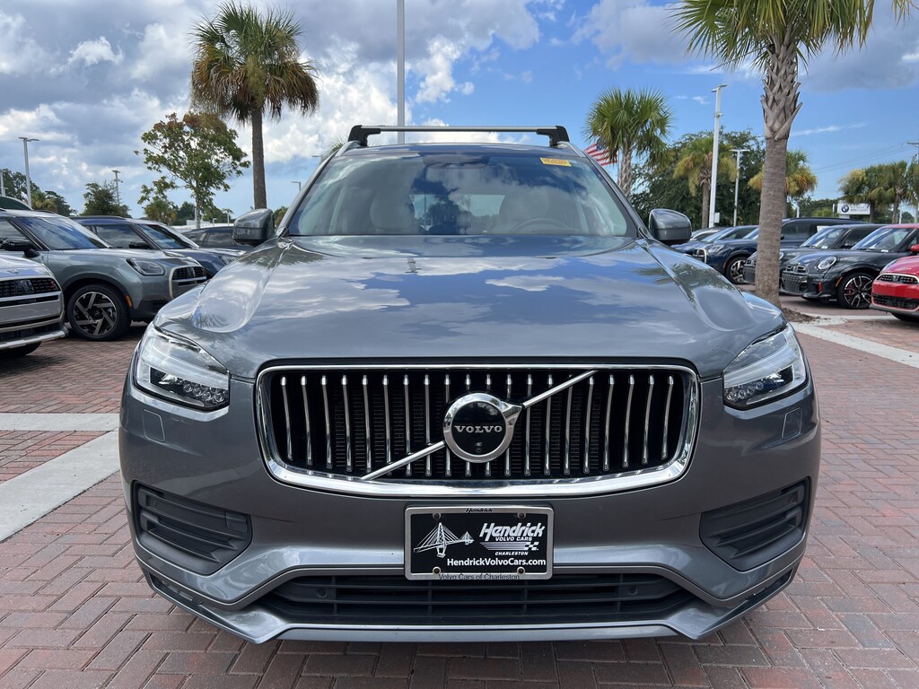 Used 2020 Volvo XC90 Momentum SUV