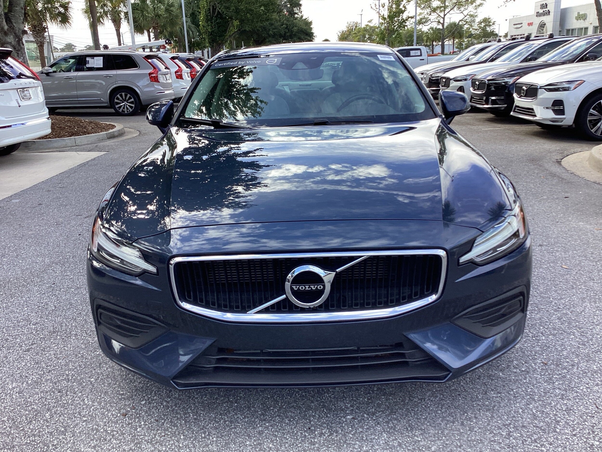 2020 Volvo S60 Momentum photo 3