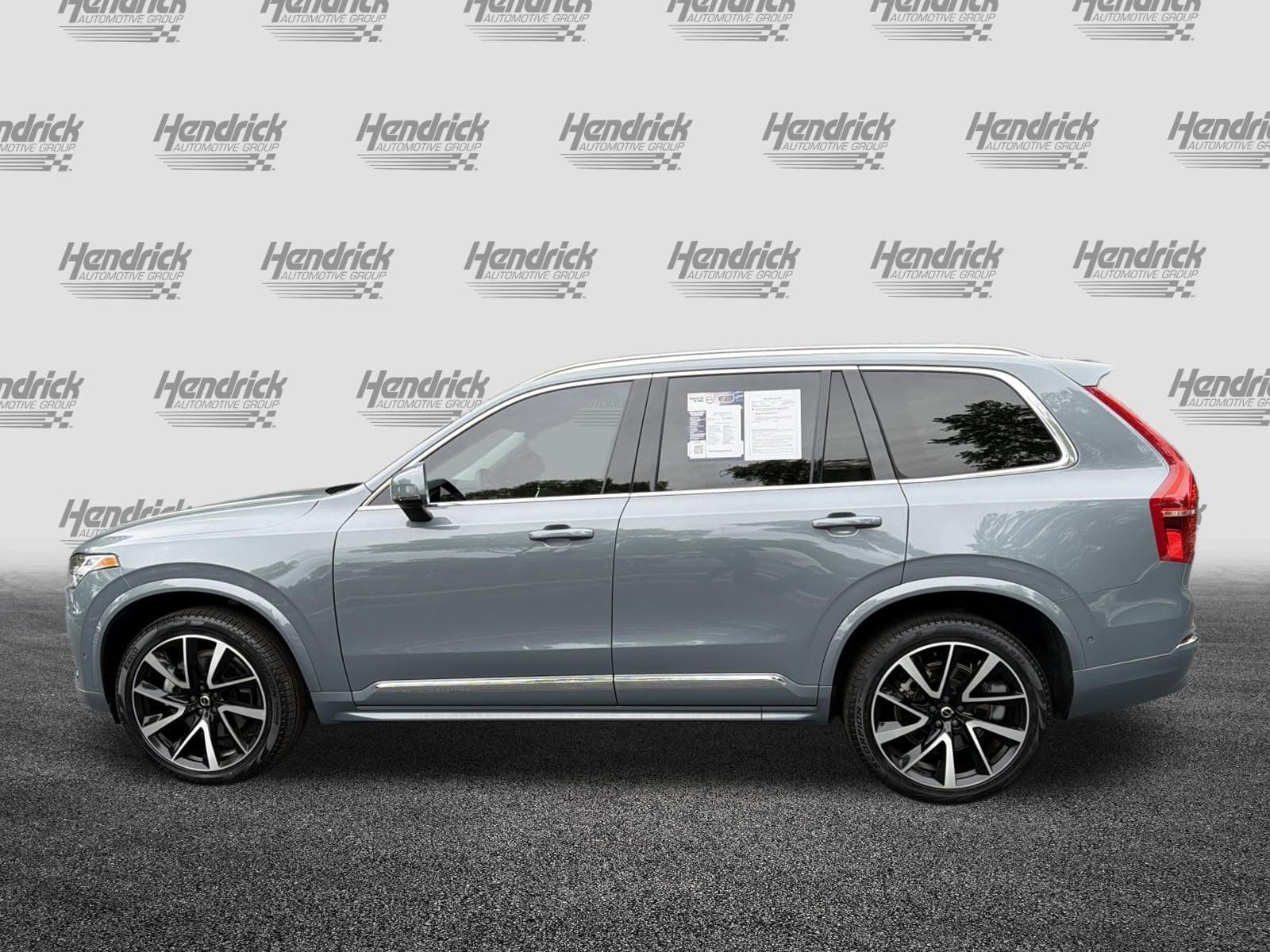 2023 Volvo XC90 Plus photo 6