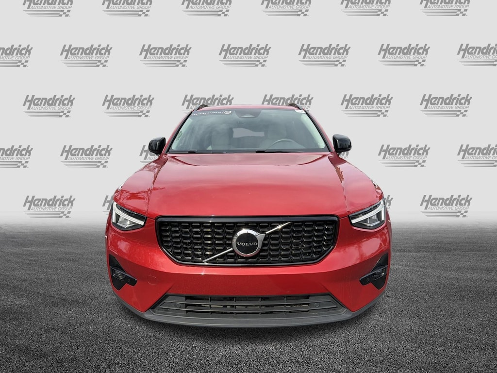 Certified 2023 Volvo XC40 Plus Dark Theme SUV