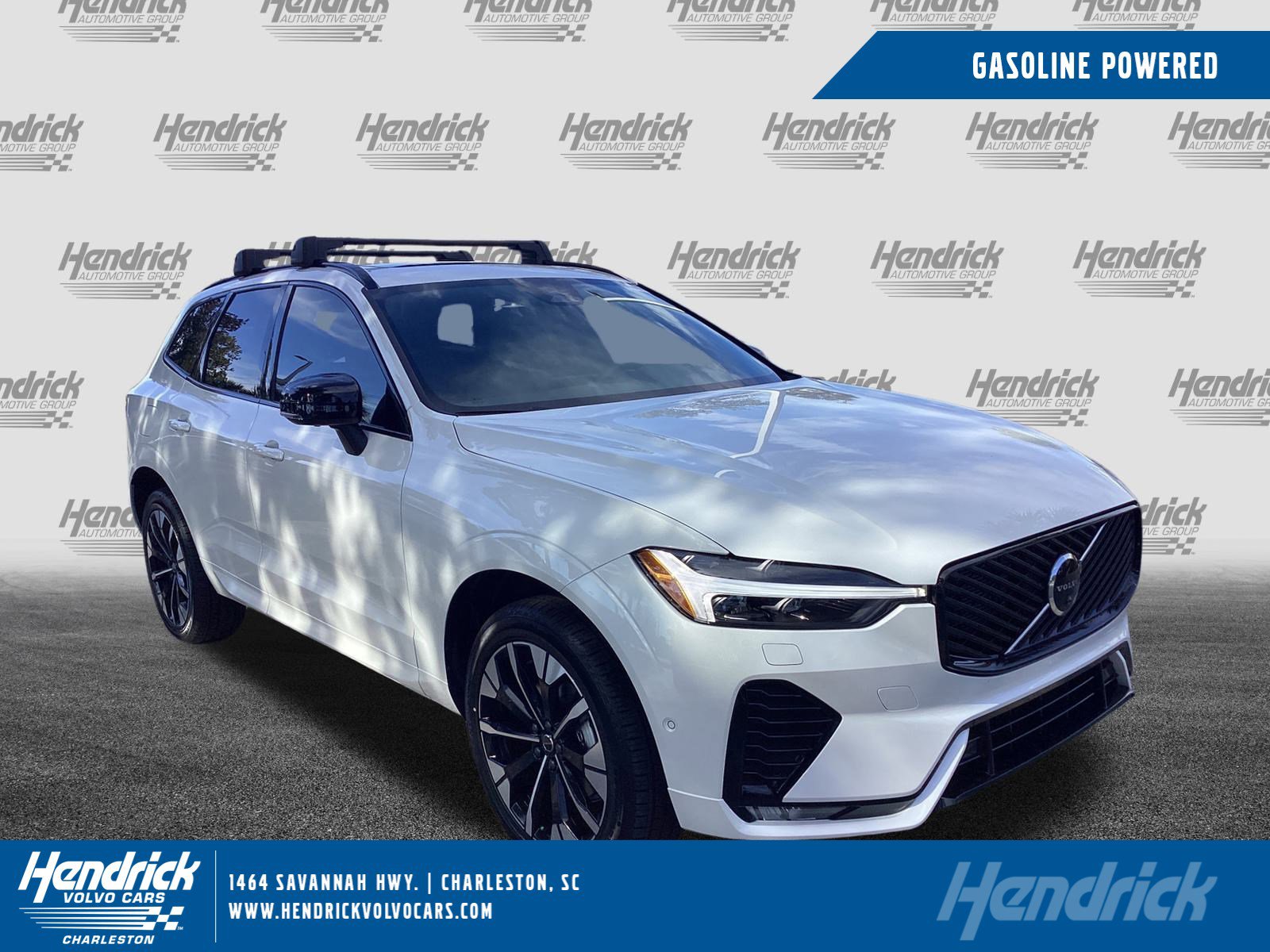 2026 Volvo XC60 Plus's photo