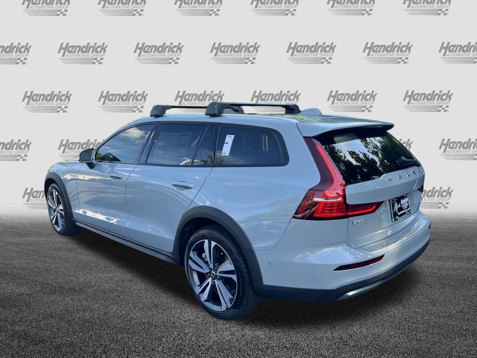 Volvo V60 Cross Country Plus
