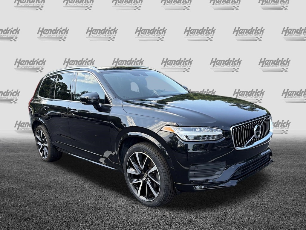 Certified 2022 Volvo XC90 Momentum SUV