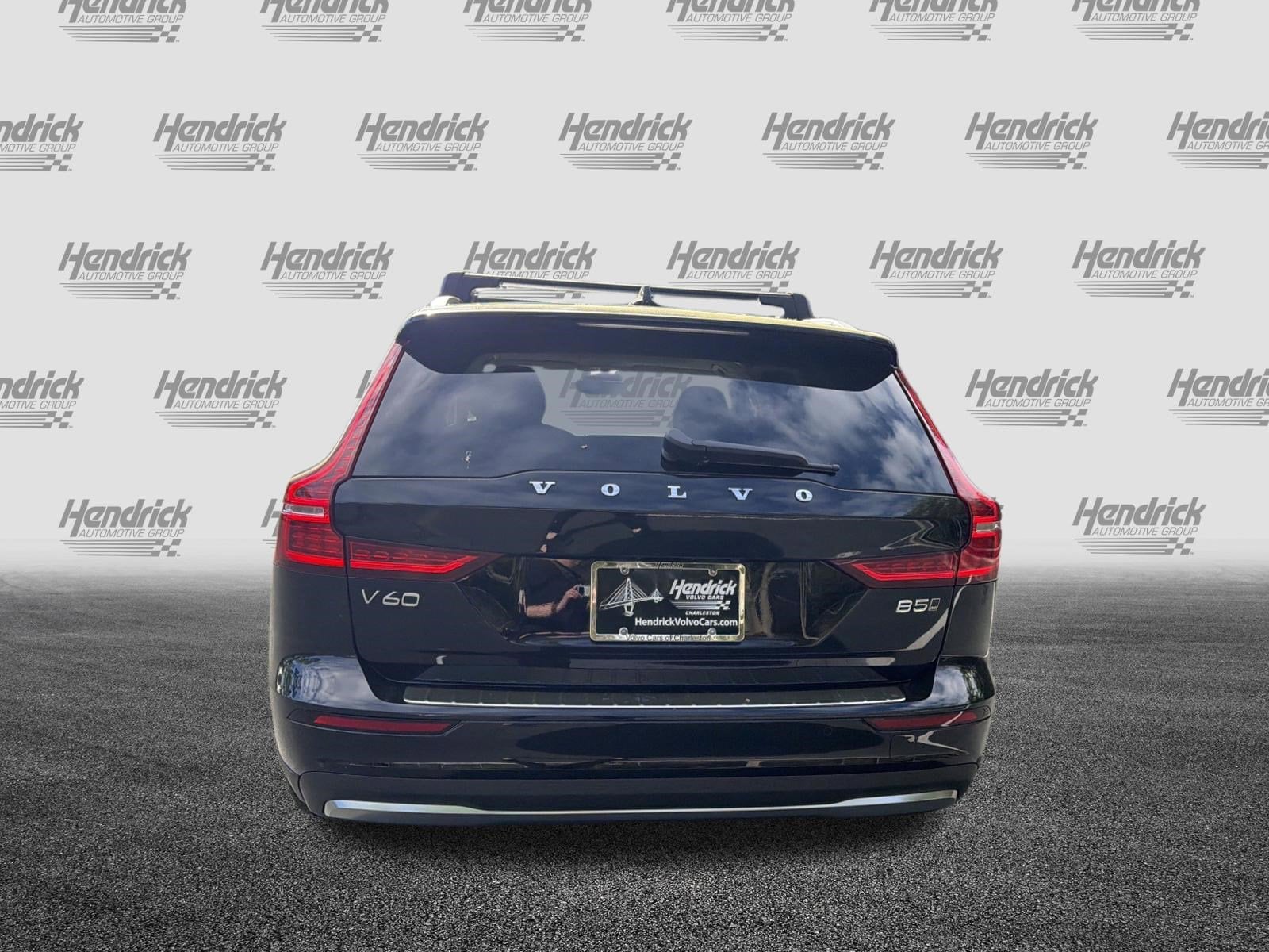 Volvo V60 Cross Country B5 Plus