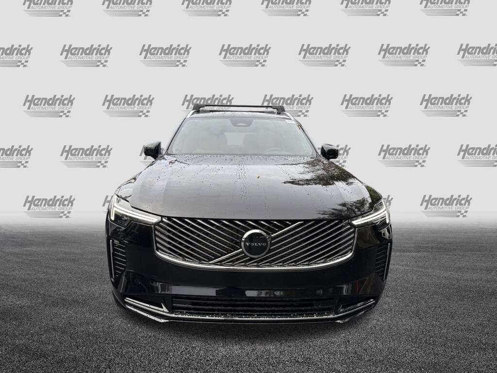 New 2026 Volvo XC90 B5 Core SUV