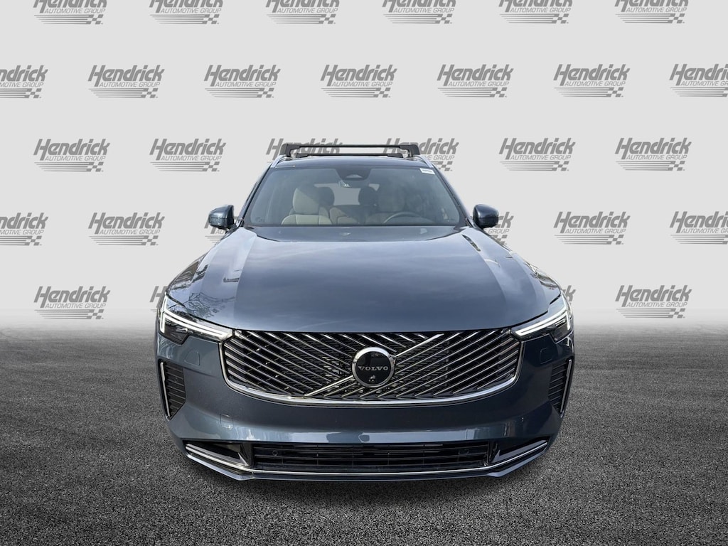 New 2026 Volvo XC90 plug-in hybrid T8 Plus 7-Seater SUV