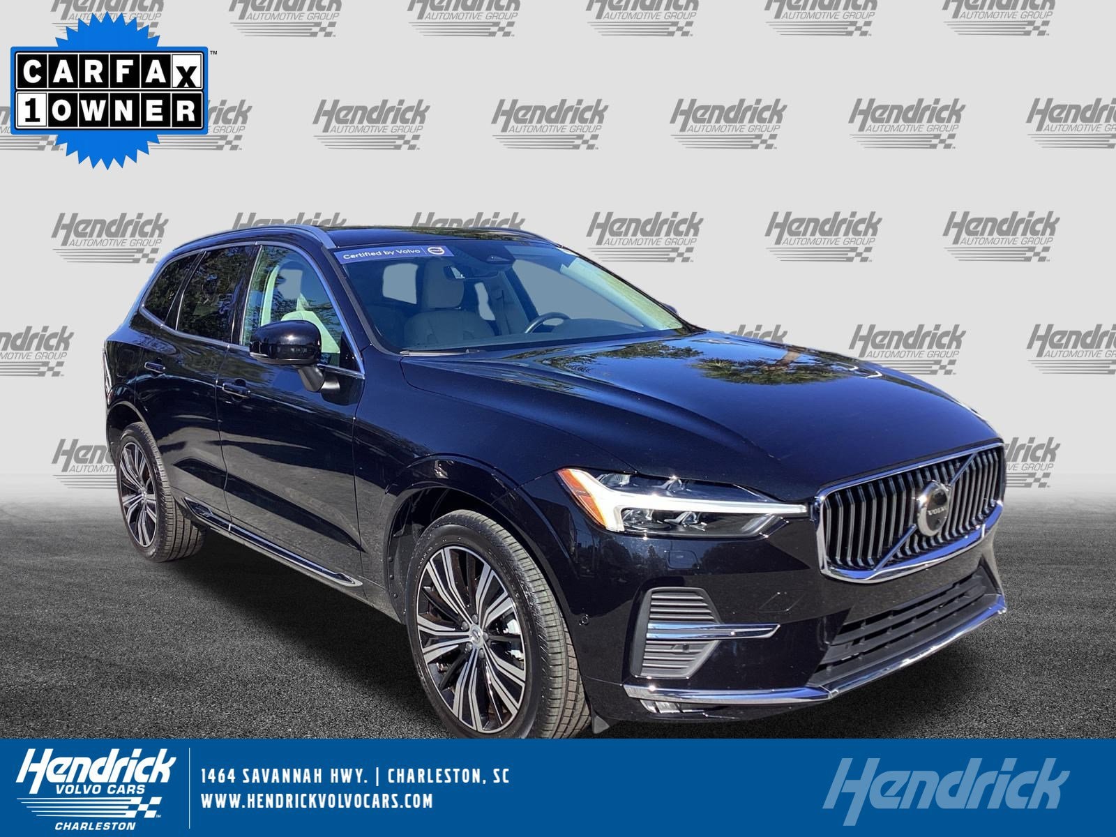 2023 Volvo XC60 Plus's photo