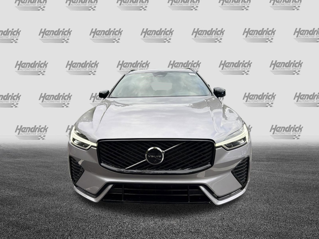 New 2026 Volvo XC60 B5 Plus SUV