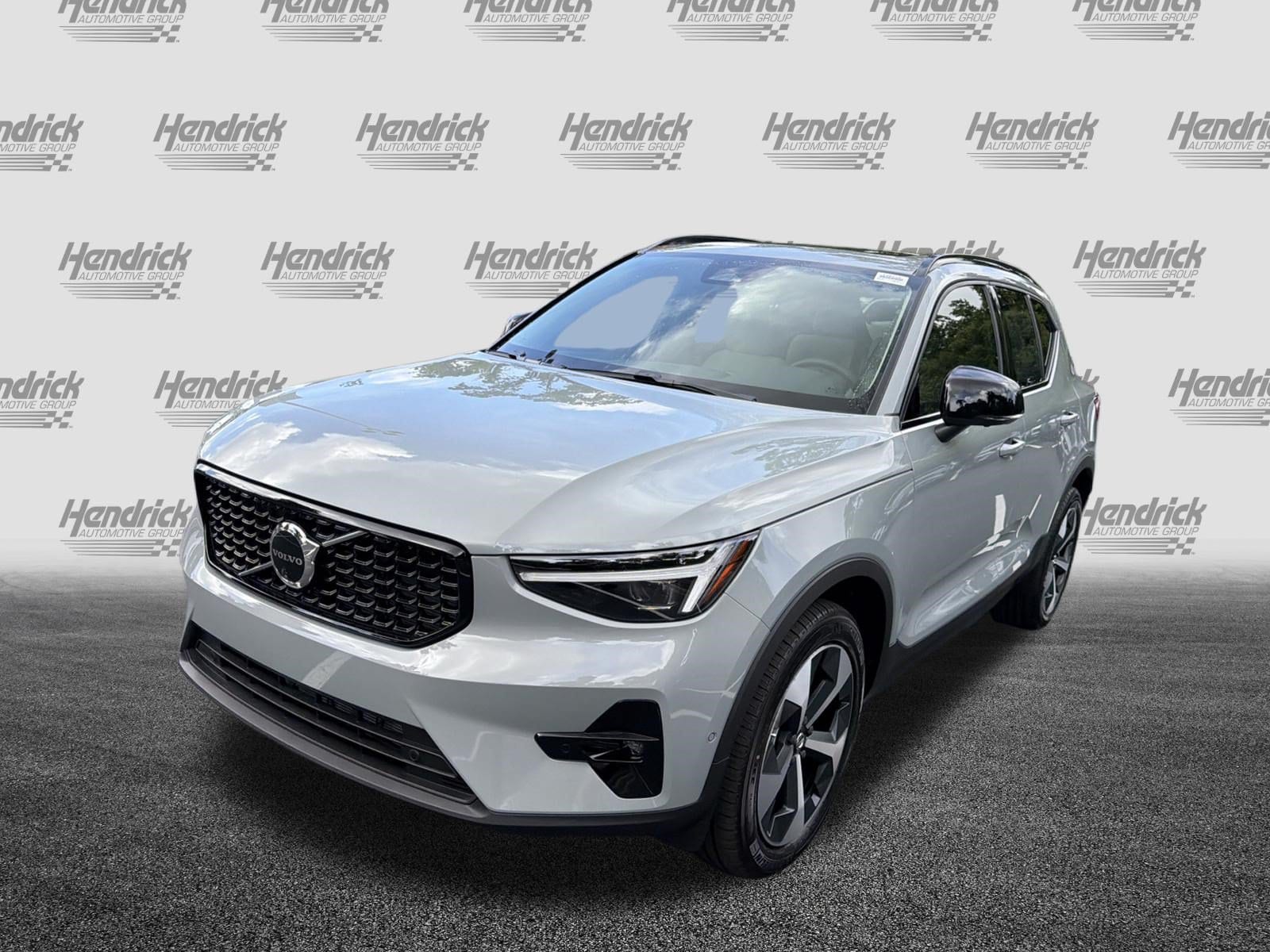 Volvo XC40 B4 Plus