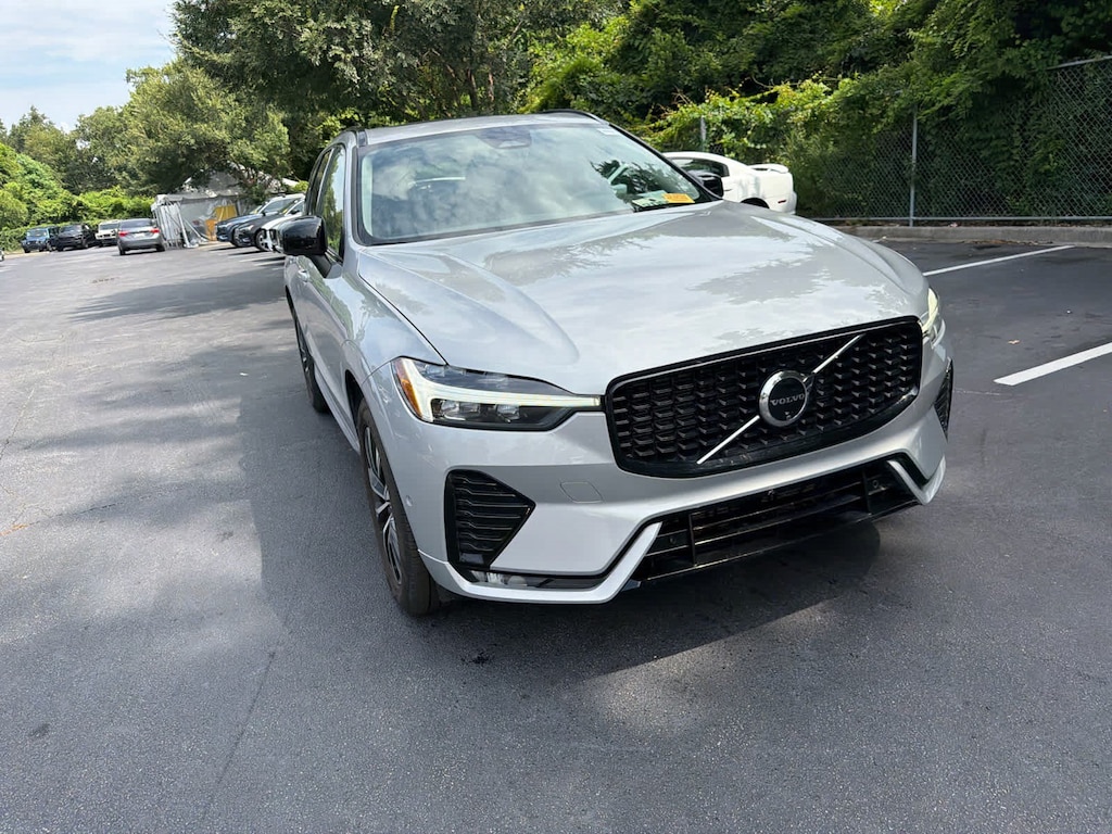 Used 2025 Volvo XC60 Plus SUV