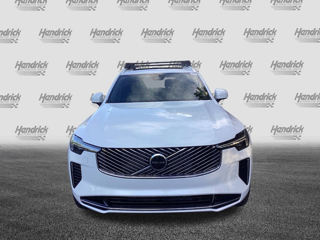 New 2026 Volvo XC90 B5 Core SUV