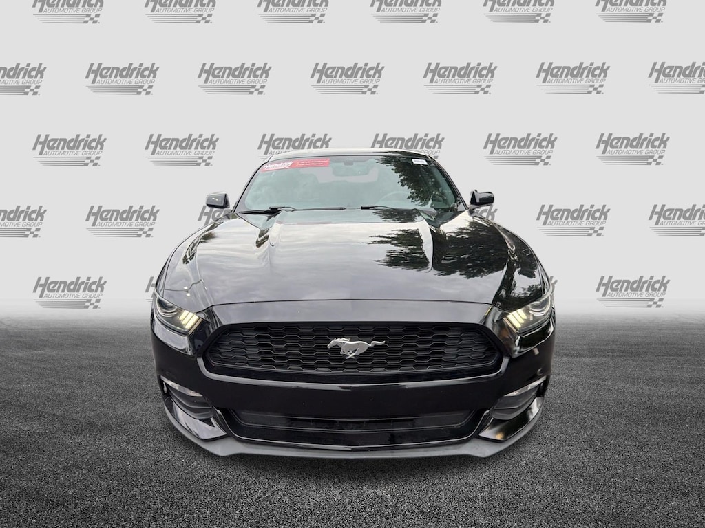 Used 2016 Ford Mustang V6 Coupe