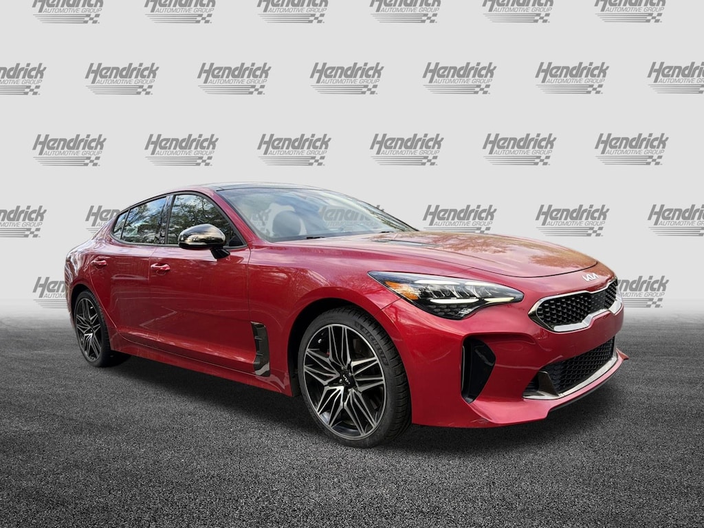 Used 2022 Kia Stinger GT1 Sedan