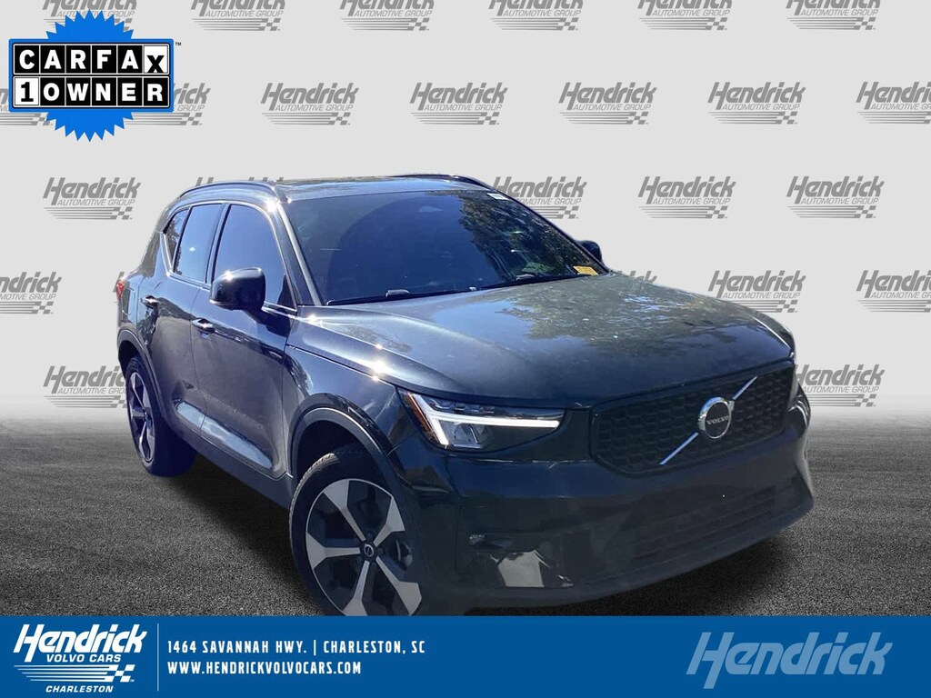 Certified 2025 Volvo XC40 Plus Dark Theme SUV