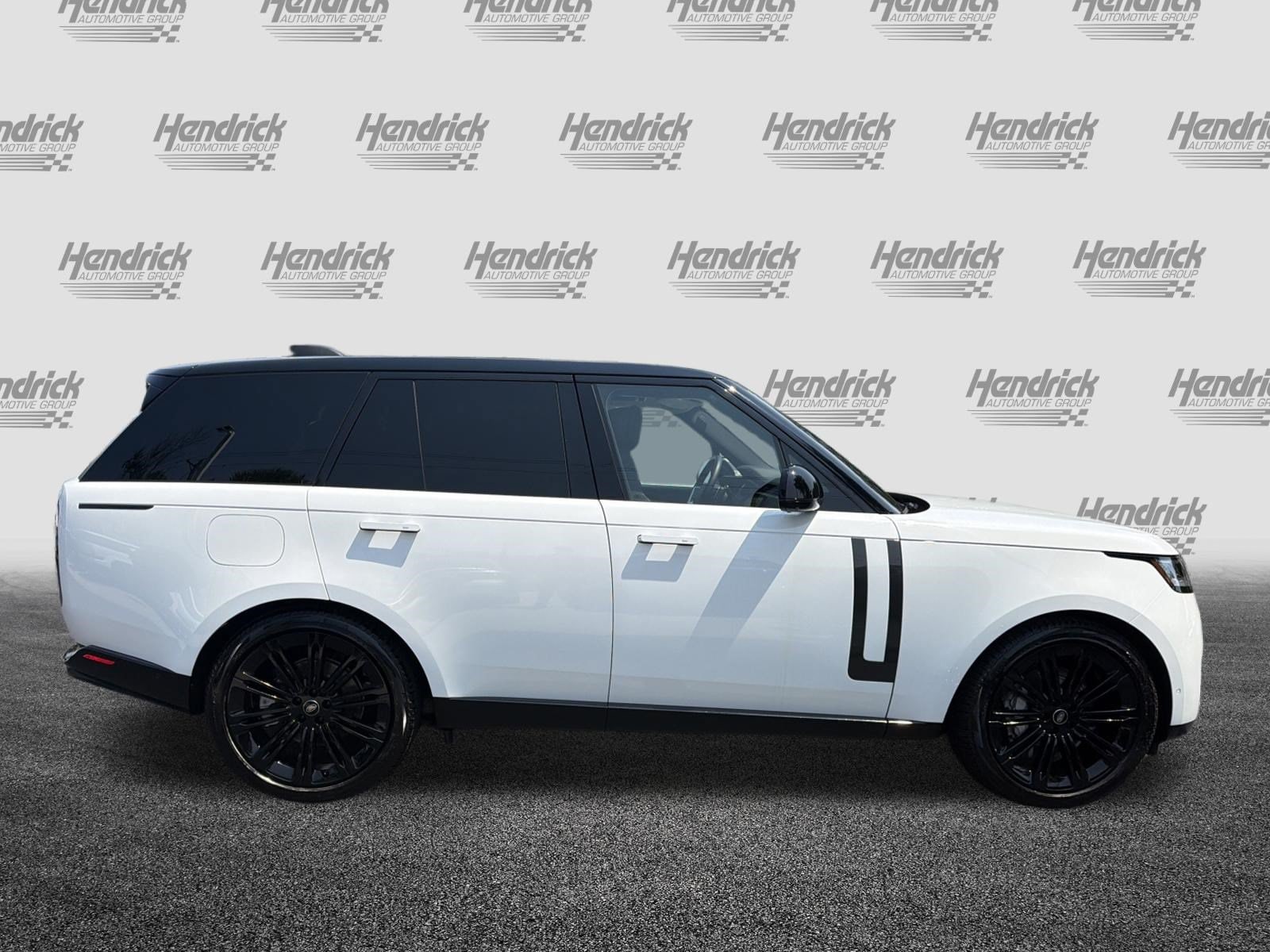 2022 Land Rover Range Rover Base - Photo 11