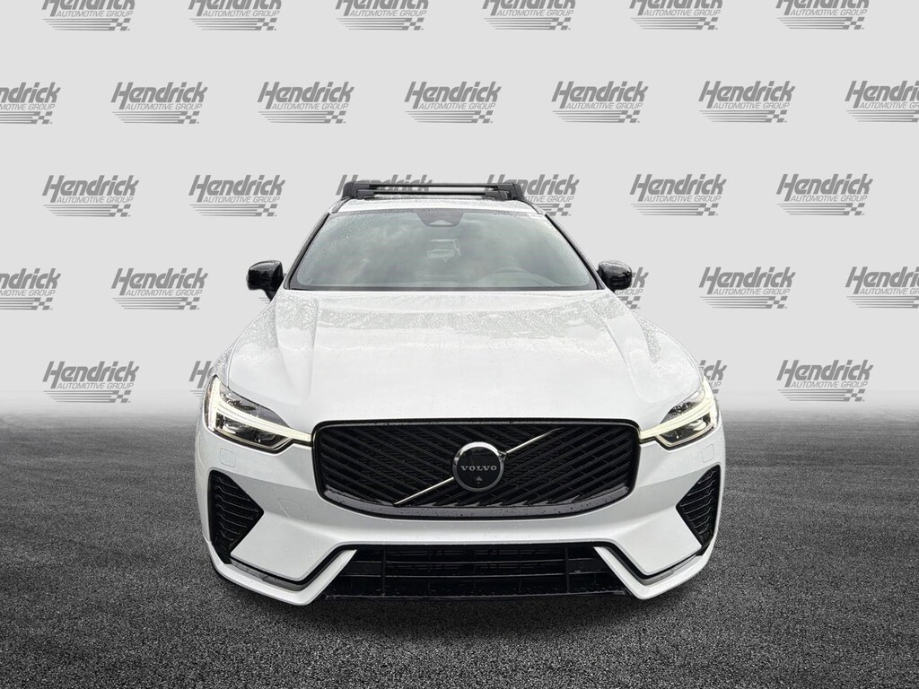New 2026 Volvo XC60 B5 Plus SUV