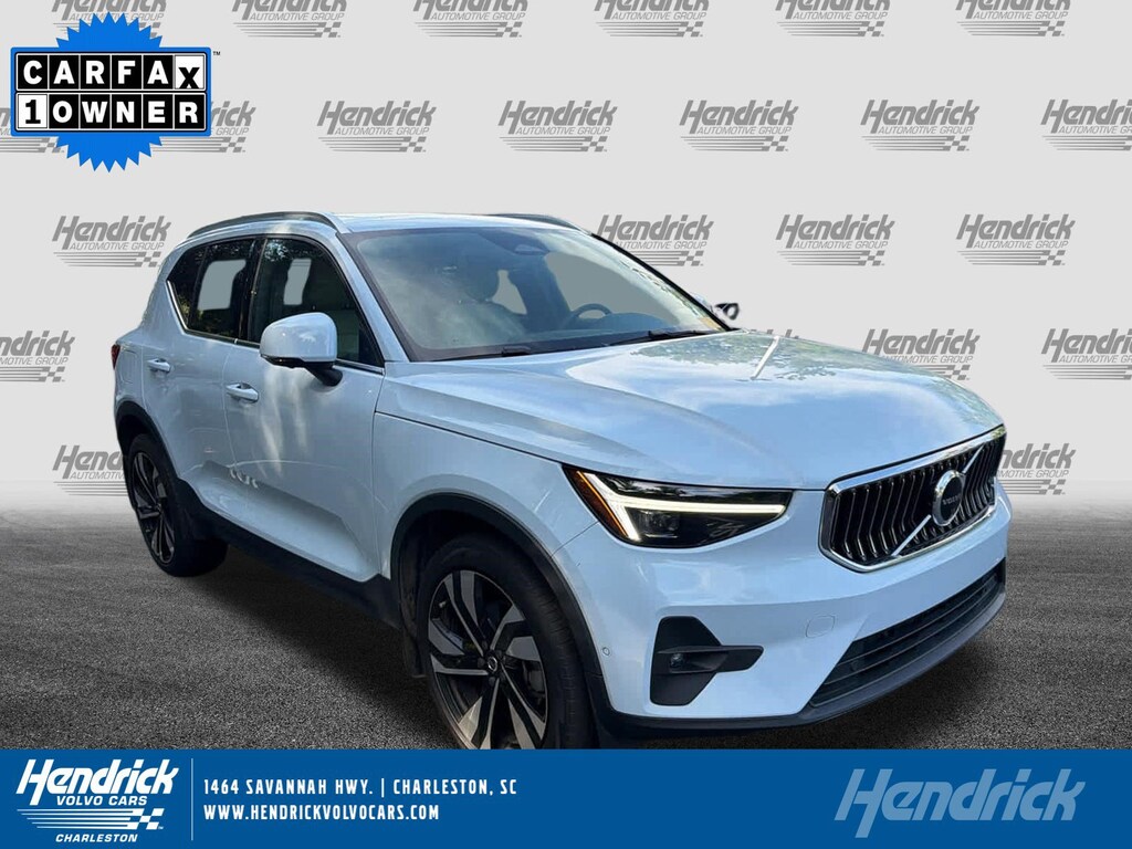 Certified 2024 Volvo XC40 Ultimate Bright Theme SUV